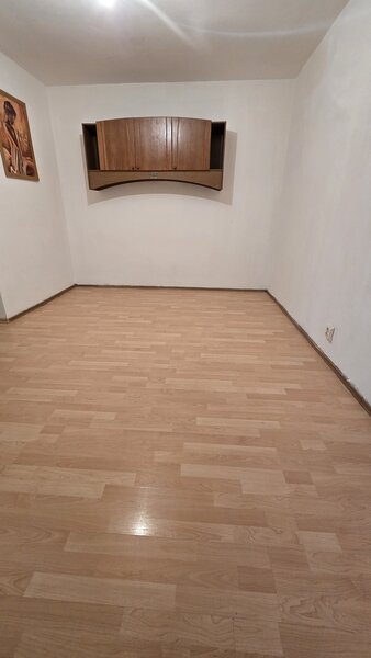 Berceni, Emil Racovita