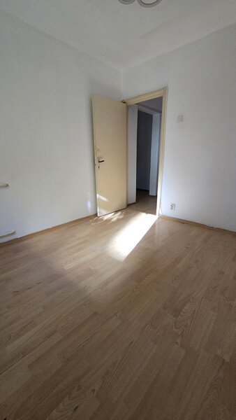 Berceni, Emil Racovita